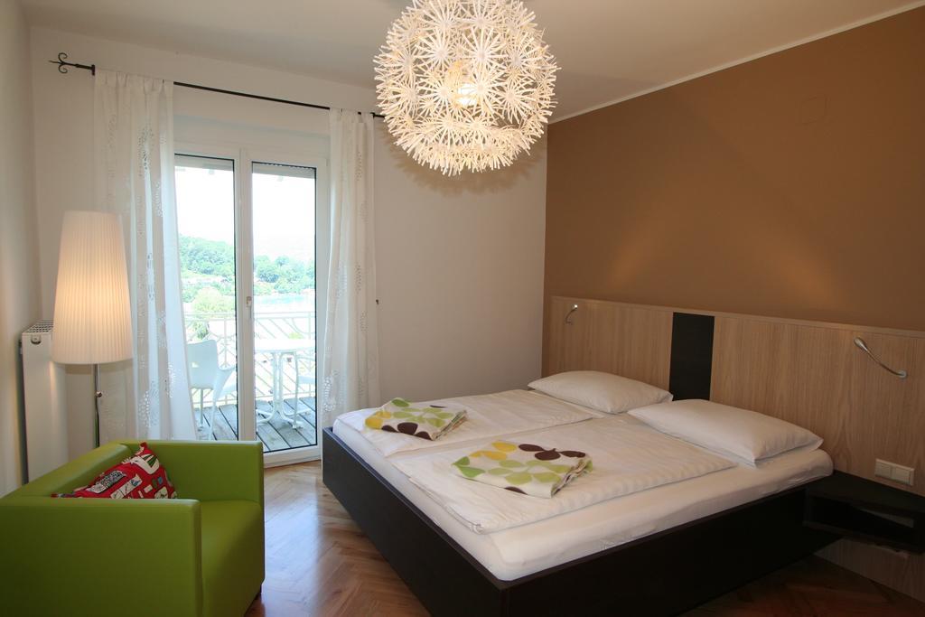 Buchenheim Apartments Reifnitz Exteriör bild